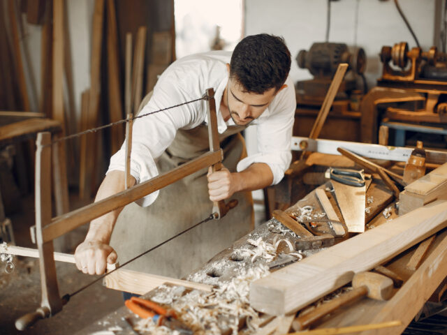 10 Things to Know Before Hiring Carpentry Work in Dubai
